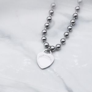 Designer Pendant 15mm Heart Necklaces Women Stainless Steel Hollow Bead Chain Jewelry on the Neck Valentine Day