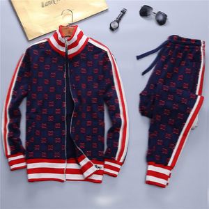 2021Hot Mens Designers Kläder Män Tracksuit Womens Jacka Hoodies Man Byxor Mäns Kläder Sportkläder Hoodies Sweatshirts Size M-3XL