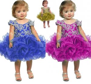 Küçük Kız Pageant Elbiseleri Bebek Kız Bebek Toddler Doğum Günü Pageant Elbise Kısa Uzunluk Çırpılmış Moda Balyosu Tutu Hy1199