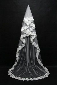 Vintage Beyaz Fildişi Bir Katman Düğün Düzenli Şapel Uzunluğu Romantik Gelin Peçe Taraka Ucuz Gemiye Hazır CPA091289J