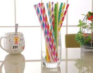 25st / pack Färgglada Chevronmönster Stripe Paper Straws Eco Friendly Drickspappersor