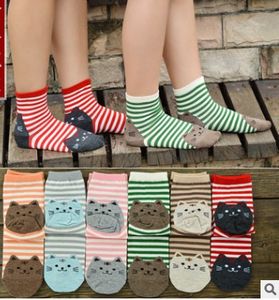 Cartoon Women Socks Fashion Korean Stirpe Cat Cotton Adult Socks Söta intresse randiga tonåring knä-socks billiga strumpor w026