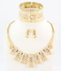 Fashion Women Wedding African Jewelry 18K Gold Plated Rhinestone Crystal High Quality Statement Necklace Ring Earring Bracelet Jewelry Sets