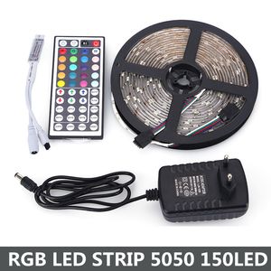 RGB LED-remsa 5050 5M 150LEDS DC12V 30LED / M Flexibla ljusbandslampor med 12V 36W POWER + 44 Key Remote Controller