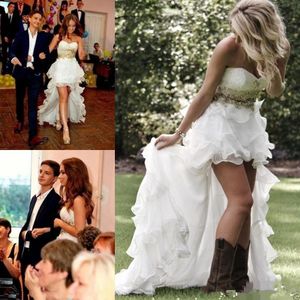 Modisches weißes High-Low-Hochzeitskleid, sexy Schatz-Rüschen, böhmische Brautkleider, Perlen-Hochzeitskleider, Brautkleider, Robe De Mari￩e