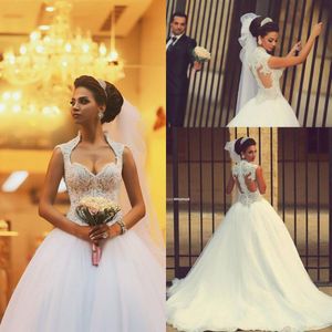 Vintage Saudiarabiska Lace Bröllopsklänningar Sexig Högkrage Sweetheart Middle Easten Bröllopsklänning Sweep Train Tulle Arab Dubai Bridal Dress