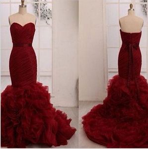 Hot Dark Red Mermaid Wedding Dresses Vintage Lace Appliques Bridal Gowns Sweetheart Off the Shoulder Custom Made Ruffles Brides Wear