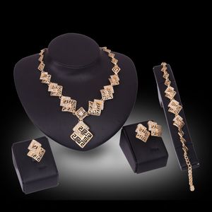 Fashion Wedding Party Women Dubai 18k Gold Plated Bridal Statement Necklace Earrings Bracelet Ring Jewelry Sets