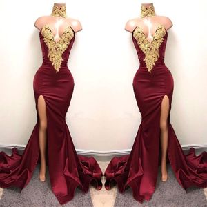 Burgundia High Split Prom Dresses Gold Aplikacje Sexy Bez Ramiączek V Neck Evening Suknie Sweep Pociąg Syrenka Formalna Party Dress Women Vestidos