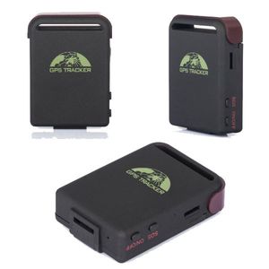 TK102B Realtime Car GPS Tracker GSM / GPRS / GPS-navigeringsfordon Tracker Quad Band Tracking-enhet med minnesplats och två batteri