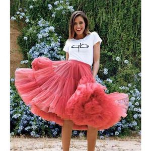 Pretty Kabarık Teal Orta Buzağı Tül Etekler Kadın Elastik Moda Gelin Nedime Tül Etek Ruffles Tutu Saias 210412