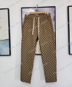 Kadın Haki Pantolon toptan satış-21ss Erkek Kadın Tasarımcı Jakarlı Pantolon Bahar Yaz Erkekler Denim Pantolon Çift Mektup Rahat Harfler Pantolon Yüksek Kalite Sarı Haki S XL