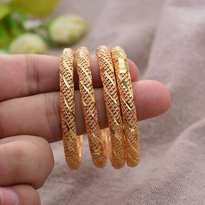 24k 4pcs/lot Dubai Gold Color Children's Bracelet 3-6 Years Boys Girls Kids Birthday Gift Bracelet Small Bangle Gold Plated Q0720