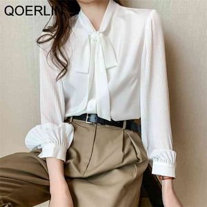 Qoelrin White Pleated Sleeve Shirts Ufficio Ladies Tops Plus Style Spring Style Long Bowtie Chiffon Camicia Donne 210601
