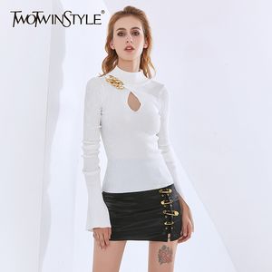 Twotwinstyle Tunna tröja för kvinnor Turtleneck Långärmad Slim Hollow Out Patchwork Sequined Sticked Pullovers Kvinna 210517