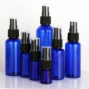 10 ml 2 oz 50 ml 100 ml PET-Flasche aus recyceltem Kunststoff mit blauem Parfümspray und kosmetischer Handdesinfektionsflasche