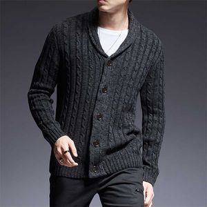 Mode Märke Sweater Man Cardigan Tjock Slim Fit Jumpers Knitwear Högkvalitativ Höst Koreansk stil Casual Mens Kläder 211008