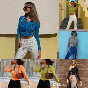 Kadın T-shirt Düğmesi Bluz Moda Sokak Tops Pileli Turn-down Yaka Seksi Uzun Kollu Gömlek Katı Streetwear