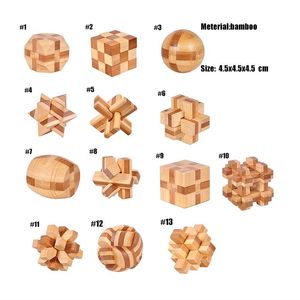 10pcs Bomboniera 3D Puzzle in legno Kongming Lock IQ Test Toy per adolescenti e adulti Kong Ming Locks 4.5 * 4.5cm Legno ad incastro Burr Puzzle Gioco Giocattoli