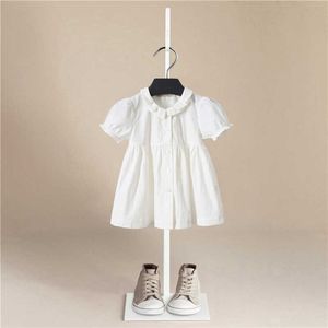 Baby tjejer kläder sommar baby klänning frill saeve nyfödda spädbarn klänningar bomull vit varumärke kortärmad toddler klänningar Q0716