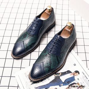 Vintage Moda Dwa-Tone Lace Up Mieszkania Oxford Bullock Buty Dla Mężczyzn Casual Formalna Sukienka Ślubna Sapatos Tenis Masculino