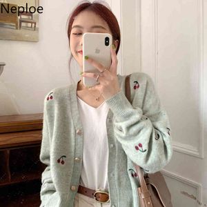 Neploe Knitted Cropped Cardigan V-Neck Loose Sweaters Jacket Women Pull Femme Embroidery Cherry Coat Sweet Red Tops Mujer 4H931 210422