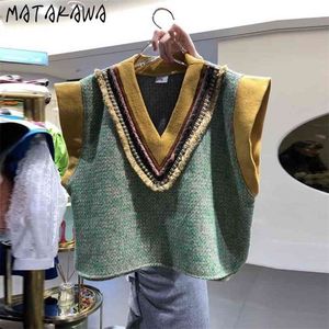 Matakawa Stickning Sweater Vest Kvinnor Ärmlös Duffle V-hals Kort Kvinnors S vår Koreanska Mode Waistcoat 210909