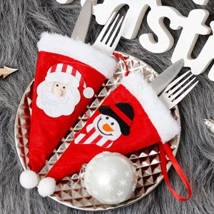 Christmas Hat Cutlery Bag Candy Gift Bags Cute Pocket Fork Knife Candy Holder Table Dinner Decorative Tableware RRB8888