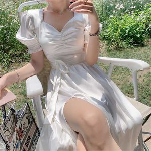 Zarif Fırfır Elbise Kadınlar Fransız Seksi Bölünmüş Elbise Ofis Lady Rahat Puf Kol Tasarımcı Parti Elbise Yeni 2021 kadın Sonbahar Y0603