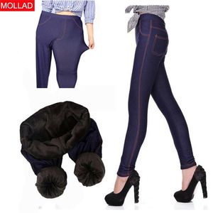 Winter Leggings Mulheres Engrossar Calças de Jeans Quentes de Jeans Grandes Calças Grandes Calças Fleece dentro Faux Denim Calças 5xl Térmico 211204