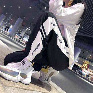 Damskie spodnie Cargo Spodnie Kombinezony Kobieta Joggers Spodnie Harajuku Hip Hop Streetwear Kobiet Techwear Odblaskowe Spodnie Dresje Y211115
