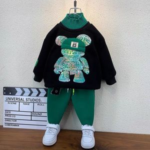 Höst- och vinterfleece kostym 2021 Western Style Casual Baby Winter Clothing Hoodie Pants Plus tjocka varma kläder