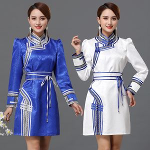 Traditionell etnisk Kläder Mongolian Women's Retro Stand Collar Tang Suit Style Kostymer National Gown Vuxen Asien Elegant Broderad Top