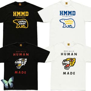 Bedrucken Sie von Menschen hergestellte T-Shirts mit Tiger-Print. Lockeres T-Shirt