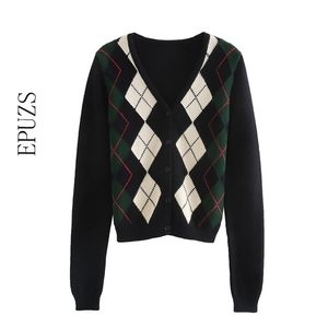 Winter Argyle gestrickte Strickjacken Frauen Vintage koreanische Pullover lange Ärmel V-Ausschnitt S Mode Butoon Ernte 210521