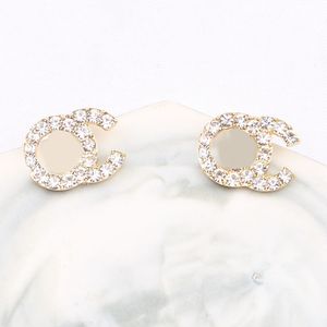 Söt 18k Gold Plated Luxury Brand Designers Letters Stud Clip Chain Geometric Famous Women 925 Silver Crystal Rhinestone Pearl Earring Wedding Party Jewerlry