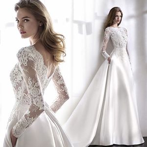 2022 Graceful Lace A Line Bröllopsklänning Långärmad Satin Brudklänningar med fickor Sexig Öppna Back Illusion Topp Vestidos Simple Boho Beach Bride Dresses Custom Made