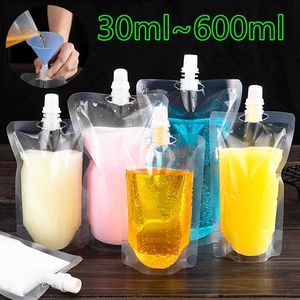 100 pcs 30ml ~ 600ml transparente stand up bico Beout Beverage Bolsas de bico de plástico para a cerveja de suco de frutas de casamento de festa com funnels 210724