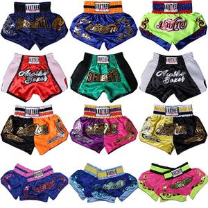 Muay Thai Shorts Professionella Mäns Sanda Boxing Passar Vuxen Konkurrens Utbildning MMA Fighting Kort Byxor Kids Altetic Shorts X0628