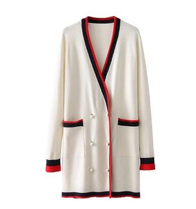 Maglione cardigan lungo lavorato a maglia da donna con bottoni Maglione lavorato a maglia a maniche lunghe a maniche lunghe Nuovo arrivo Autunno Maglioni di maglieria bianco nero Cappotto