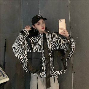Damenjacken Frauenjacke 2021 Frühling und Herbst Koreanische lose Zebramuster Nähte PU-Leder Personalisierte große Taschenmantel Mode