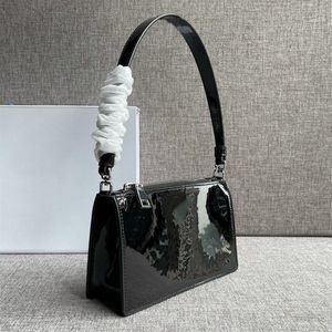 2 colori Miuccia Borsa sotto le ascelle 2021 Borsa in pelle verniciata Borse a tracolla firmate da donna di lusso 20 * 12 cm di alta qualità PD008