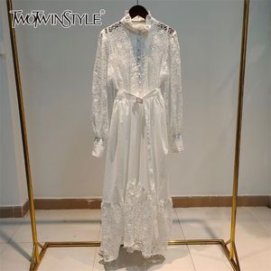 女性スタンドの襟のランタンスリーブハイウエストのエレガントなマキシドレス女性秋210520のための白いパッチワークレースのドレス