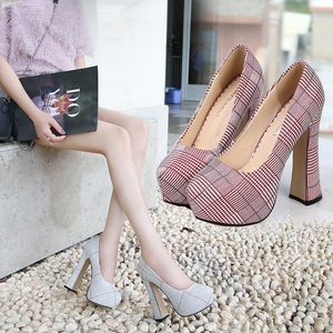 Wholesale thick spool heel shoes for sale - Group buy Dress Shoes cm Super High Heeled Spool Heels ShallowRound Toe Gingham Inches Thick Platform Color Models Party Novelty Style