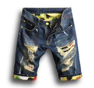 Neue Sommer -Herrenlöcher Denim Shorts Mode Männer Denim Jeans Slim Straight Hosen Trend Herren Stylist Hosen
