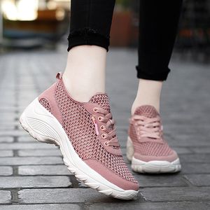 2021 Designer Running Shoes For Women White Grey Purple Pink Black Fashion mens Trainers High Quality Outdoor Sports Sneakers size 35-42 wy