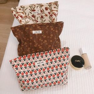 Cosmetic Bags & Cases Korean Corduroy Bag Floral Travel Makeup Organizer For Women Girl Pouch Cute Zipper Beauty Case Toiletry