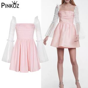 Runway Designer Celebrity Style Pink Flare Rękaw Siatki Kwadratowy Kołnierz Kobiet Mini Dresy Line Dla Kobiet Suknie Chic 210421