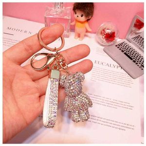 Nyckelringar Fancy Fantasy High Quality Water Diamond Bear Animal Leather Belt Car Keychain Pocket Pendant Llaveros Para Mujer G230526