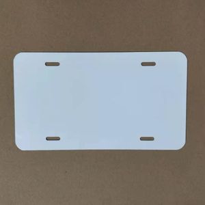 Süblimasyon Metal Alüminyum Otomotiv Lisans Plaka Plakaları Özel Tasarım İşi için Etiket 0.5mm Kalınlığı 15 * 30 cm 4Holes